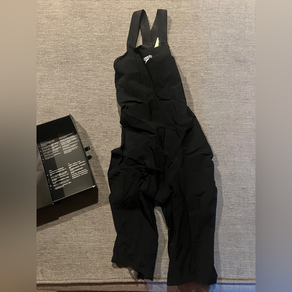 Speedo back tech suit